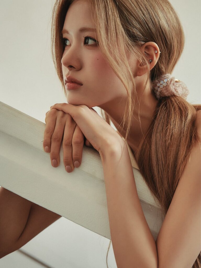 Ifeye - The 2nd EP: Sweet Tang (Concept Photo 3 - Rahee ، Meu ، فاز Hayeon)