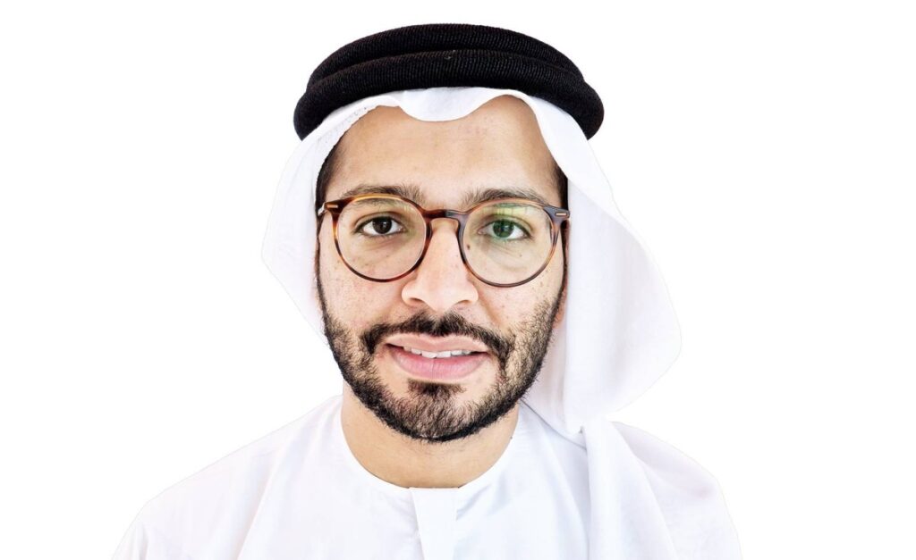 «الطيران المدني» تُصدر أول لائحة تنظيمية للعمليات الهجينة عالمياً طالب الهنائي