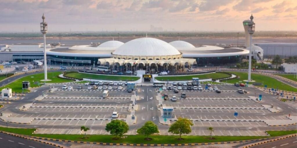 9.1 ملايين مسافر عبر مطار الشارقة في النصف الأول من 2025 بنمو 10 % Al Bayan