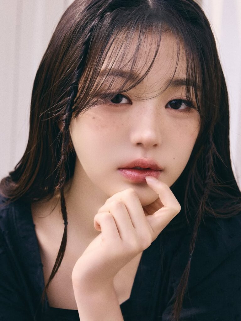 250723 تحديث Rolarola Instagram مع Wonyoung