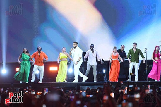 جانب من حفل تامر بالعلمين