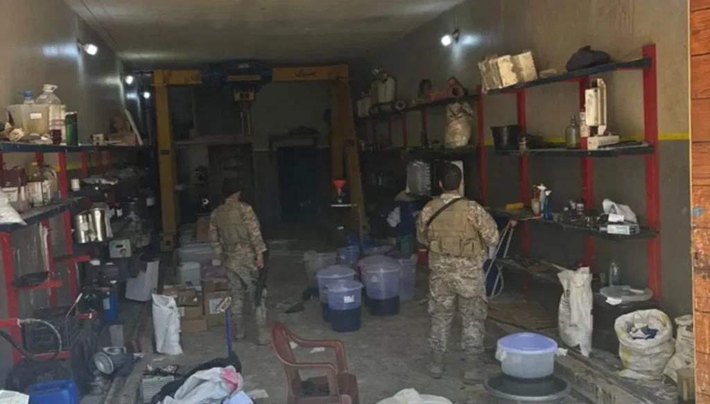 نفق بطول 300 متر... الجيش يُداهم أحد أضخم معامل الكبتاغون في لبنان