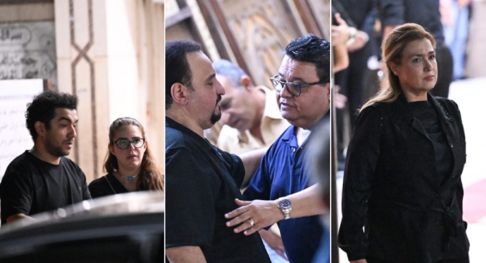 خالد جلال وسيمون ودنيا عبد العزيز وميدو عادل في عزاء والدة هشام إسماعيل | ألبوم خالد جلال وسيمون ودنيا عبد العزيز وميدو عادل في عزاء والدة هشام إسماعيل