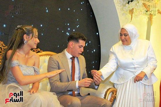 تهنئة للعروسين