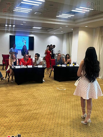 ملكة جمال (4)