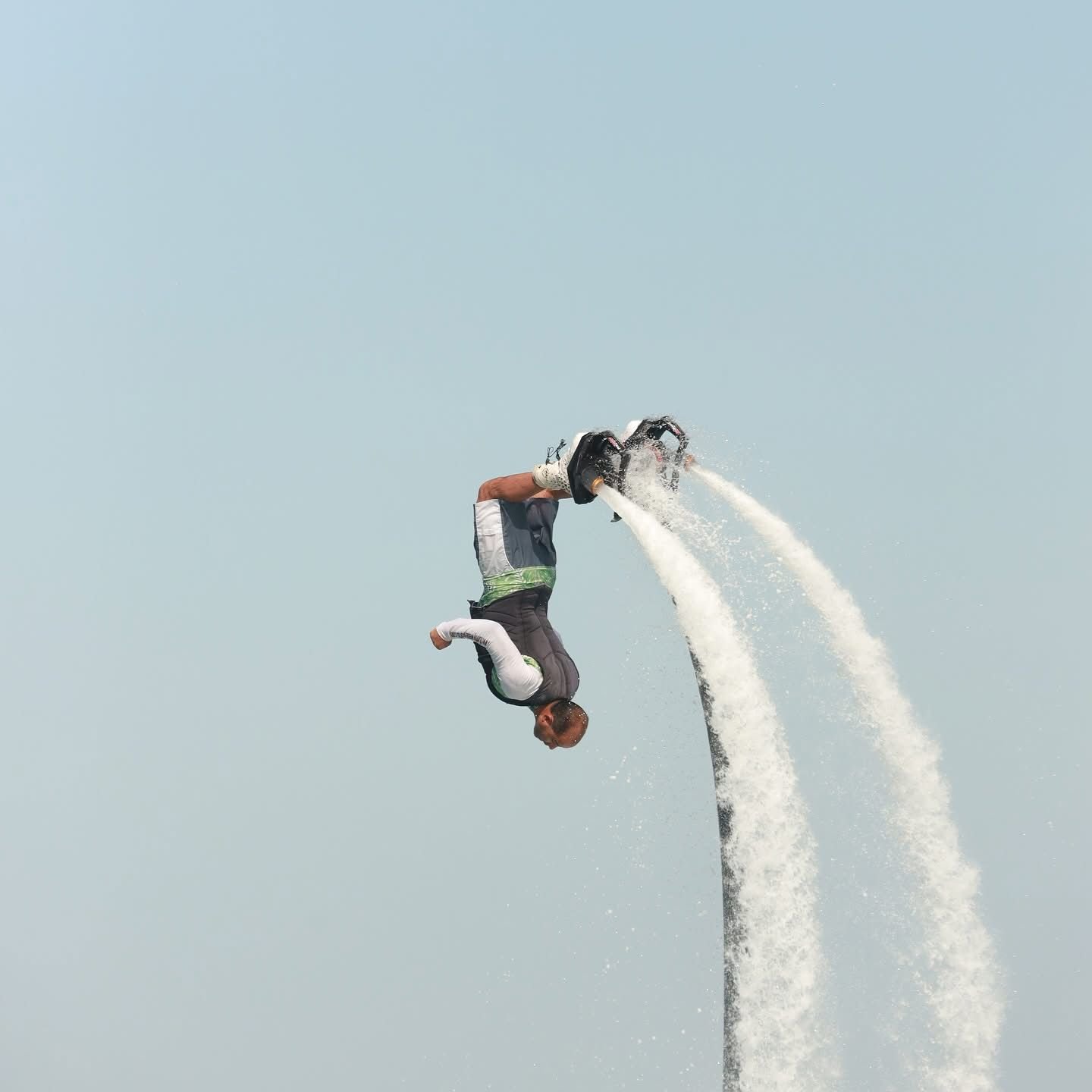 إحدى الحركات فى. الهواء 