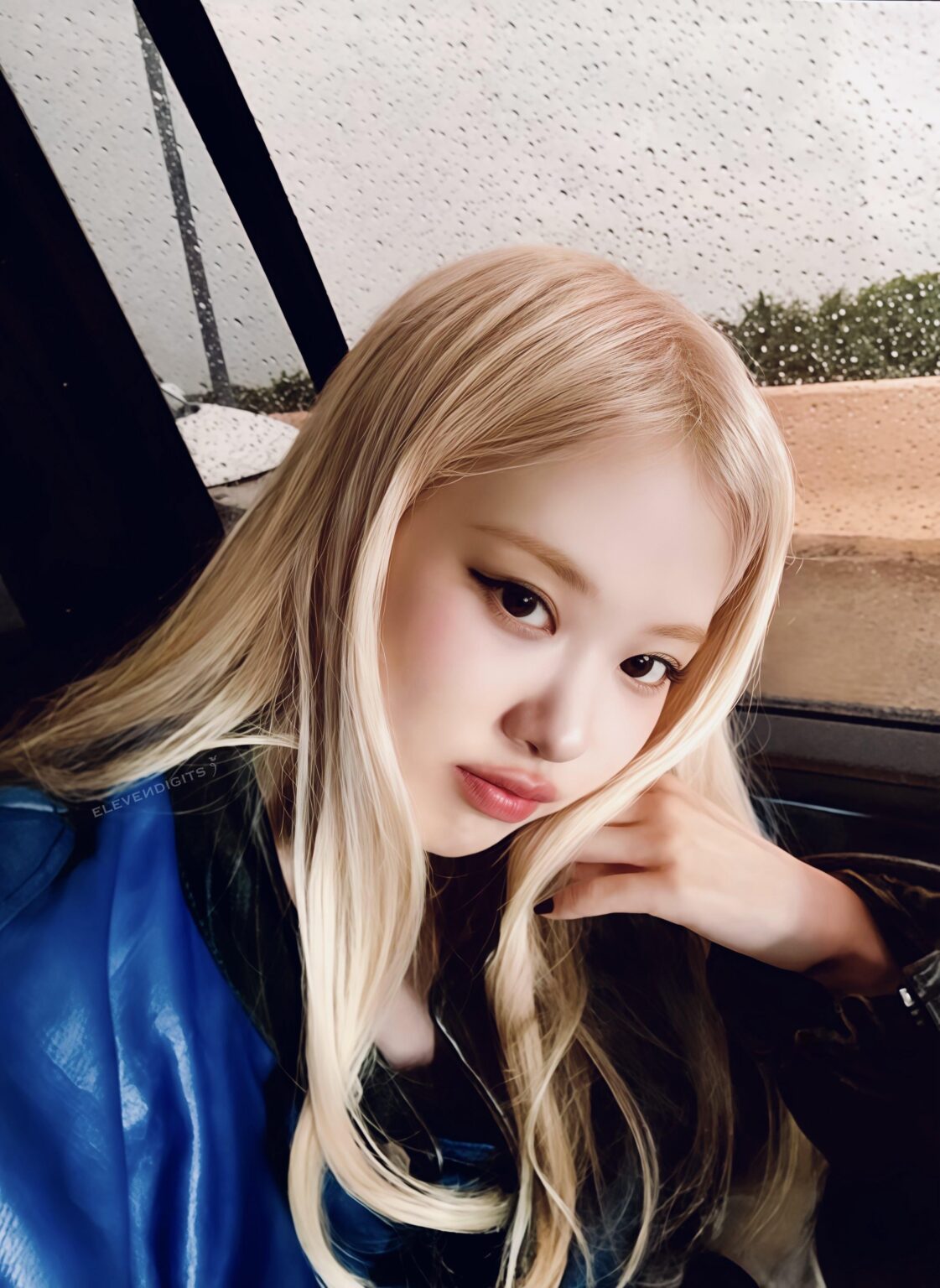 Rosé - 'Rosie' Target الحصري الضوئي