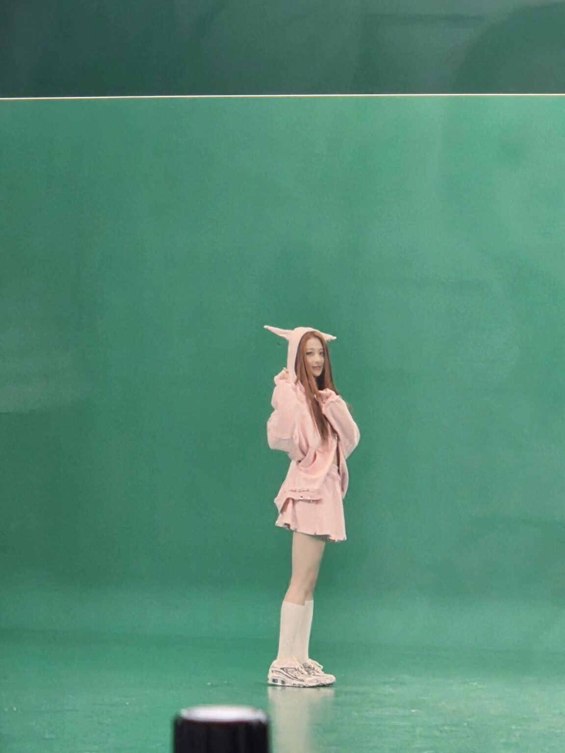 250709 IM_LE SSERAFIM Twitter Update - Huh Yunjin