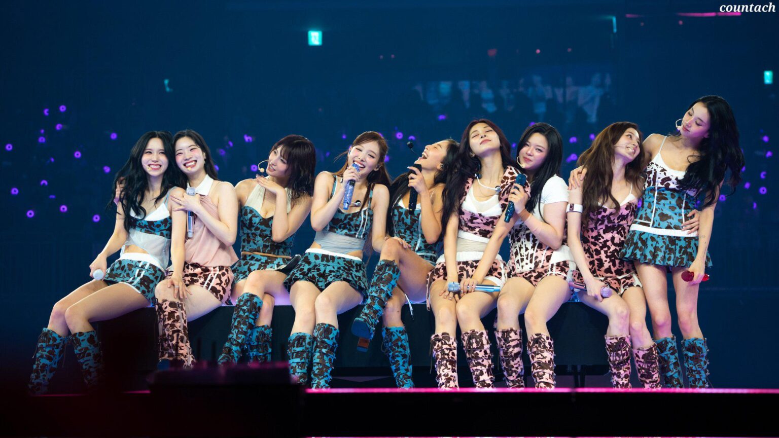 250720 Countach3929 Twitter Update - Happy Twice🫶