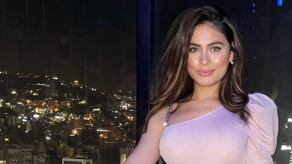 بملابس البحر.. هاجر أحمد تستعرض جمالها بملابس البحر.. هاجر أحمد تستعرض جمالها