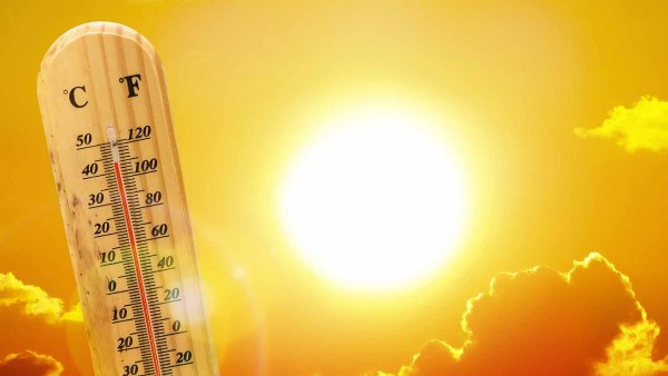 انكسار الموجة الحارة في هذا الموعد .. وتحذير من ظواهر مناخية جديدة انكسار الموجة الحارة في هذا الموعد .. وتحذير من ظواهر مناخية جديدة