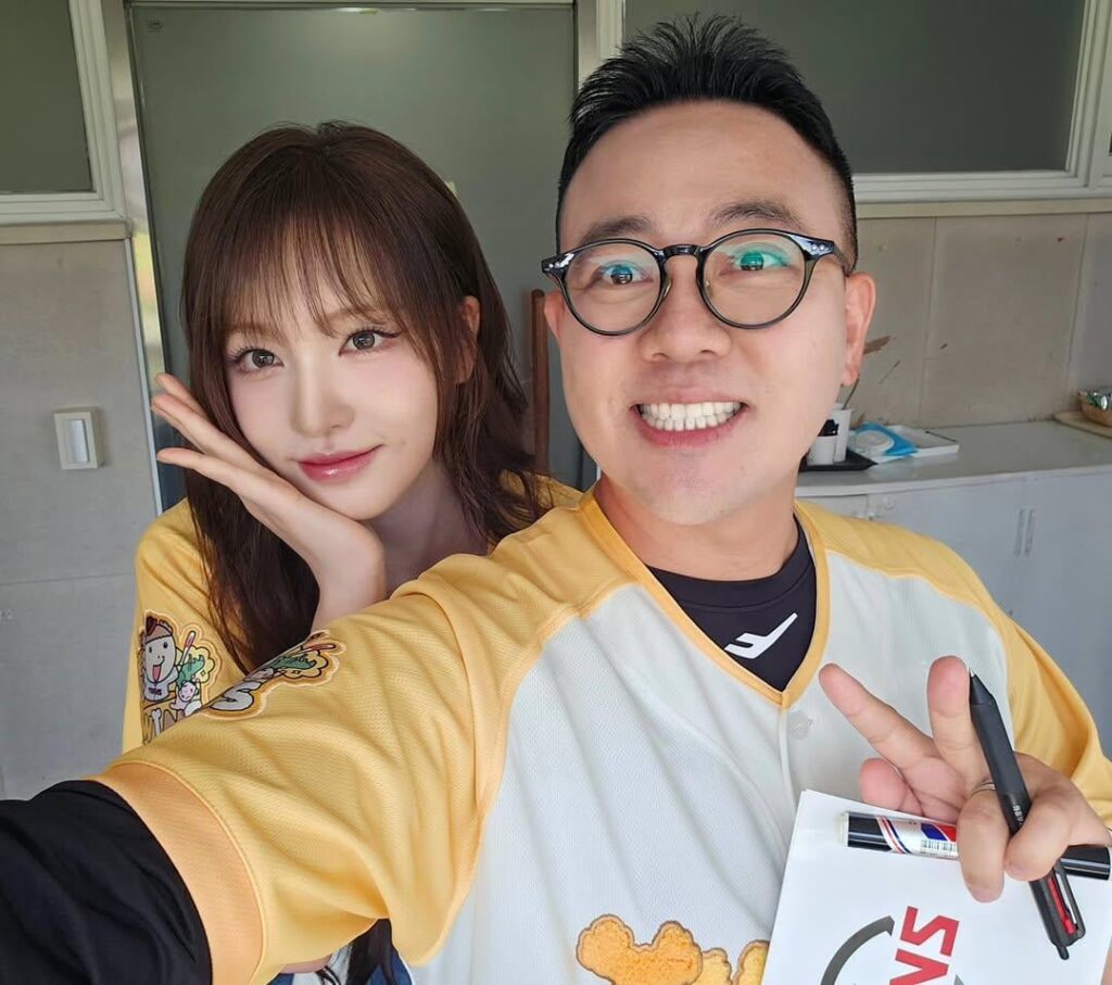250701 تحديث McGeonha Instagram مع Liz