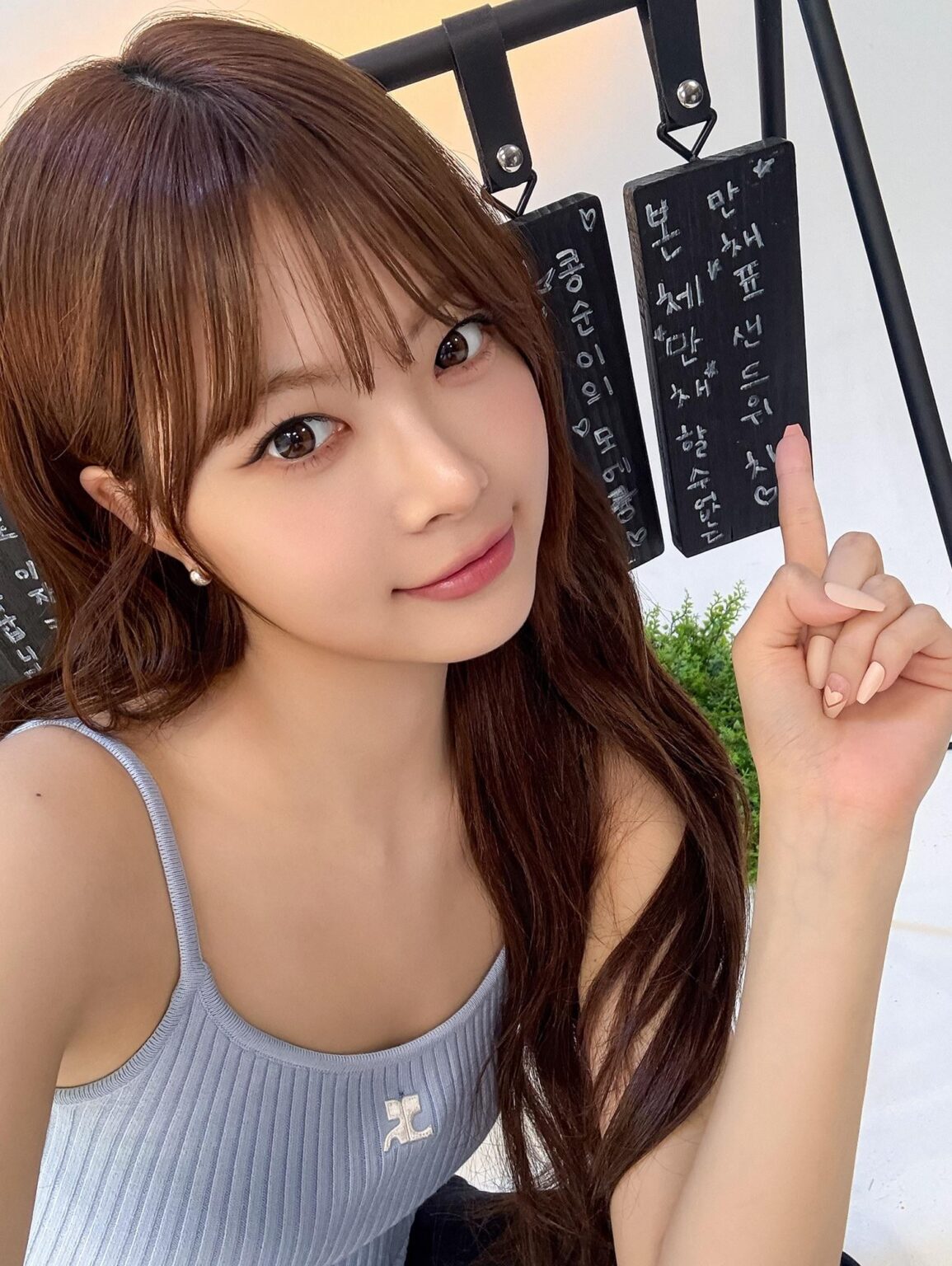 250731 تحديث Twitter Le Sserafim - مقابلة ثلاجة Hong eunchae @ Sana's