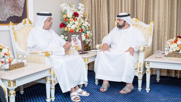 ولي عهد الفجيرة يلتقي مجلس إدارة «الفجيرة الاجتماعية الثقافية» ولي عهد الفجيرة يلتقي مجلس إدارة «الفجيرة الاجتماعية الثقافية»