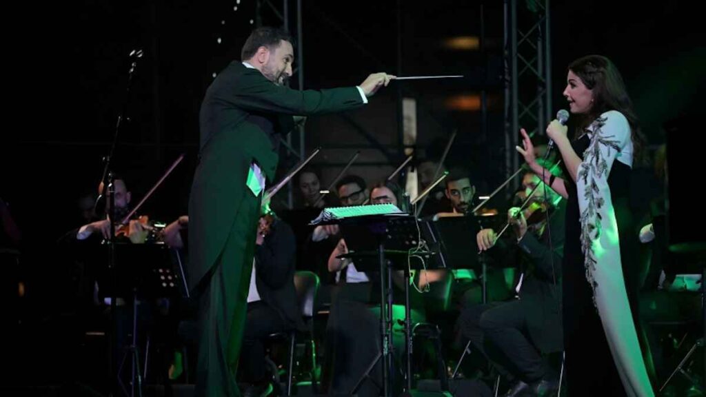 على المسرح.. ماجدة الرومي تهاجم إسرائيل وترحب بـ"العهد الجديد" (فيديو) - إرم نيوز