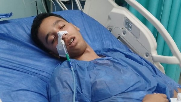 وضع مخل بالشارع .. طالب طب يدفع ثمن شهامته في كومبوند بأكتوبر وضع مخل بالشارع .. طالب طب يدفع ثمن شهامته في كومبوند بأكتوبر