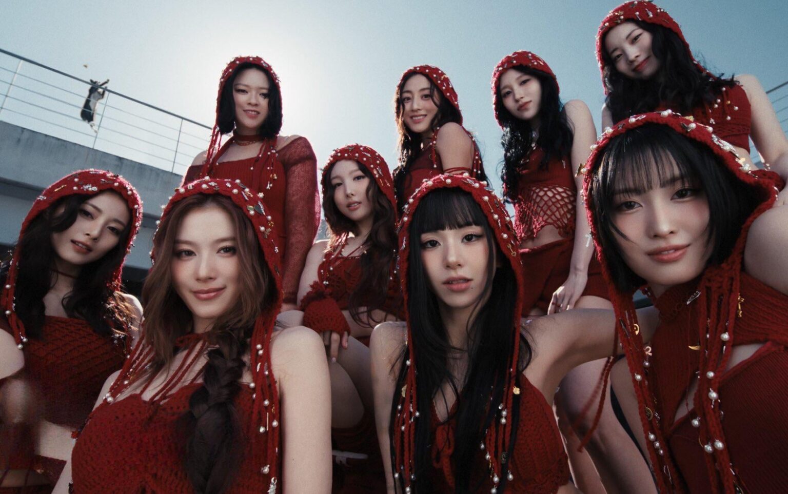 كل ما أجده رائعًا مرتين: "هذا من أجل" MV (2025)