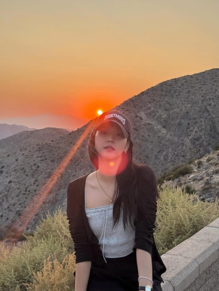 250718 تحديث JISOO IG