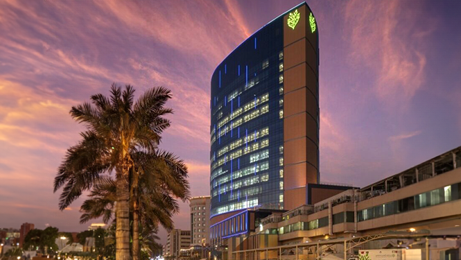 الموسى توقع عقد تنفيذ الأعمال الإنشائية التمهيدية لمستشفى الهفوف بقيمة 192 مليون ريال