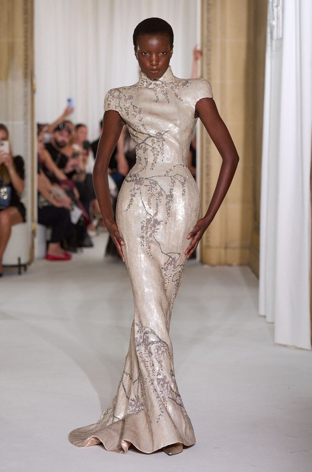 محمد آشي وزياد نكد يعيدان تعريف «الهوت كوتور» في باريس