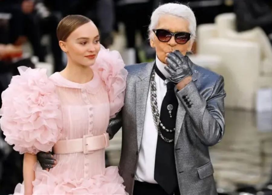 منزل المُصمّم كارل لاغرفيلد يُباع بسعر خيالي منزل المُصمّم كارل لاغرفيلد يُباع بسعر خيالي