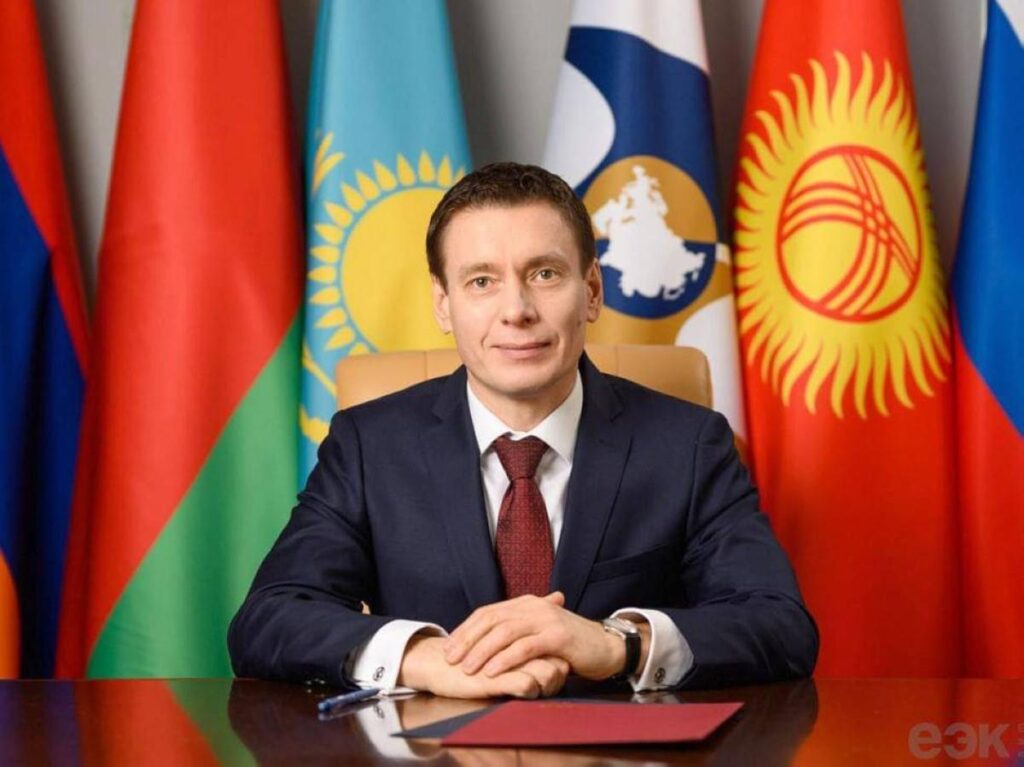 الإمارات ضمن أكبر عشرة شركاء تجاريين للاتحاد الأوراسي عالمياً