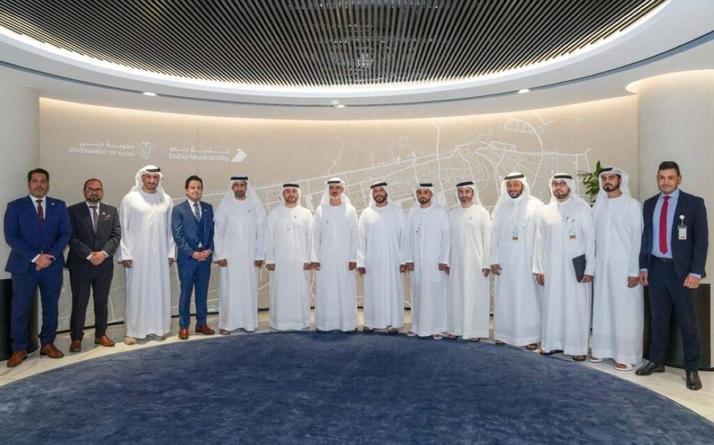 بلدية دبي وباركن تعززان شراكتهما لتطوير المواقف العامة بلدية دبي وباركن تعززان شراكتهما لتطوير المواقف العامة