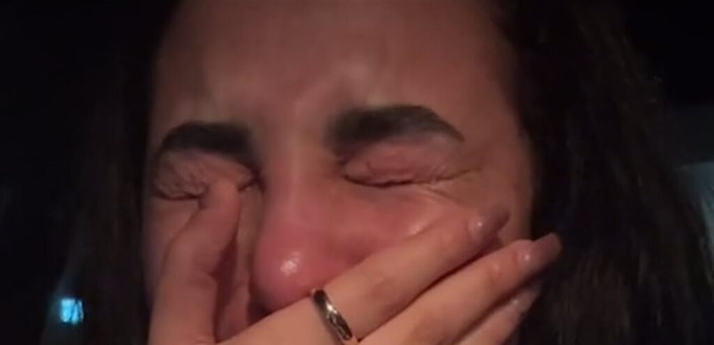 يريد ان يتزوجني غصبا عني (فيديو) Doc-P-1386026-638871242143993770.jpeg