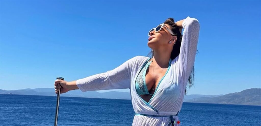 على متن يخت.. إليسا ترقص بملابس البحر وتستمتع بوقتها أثناء عطلتها في اليونان (فيديو) Doc-P-1387014-638873007824930931.jpg