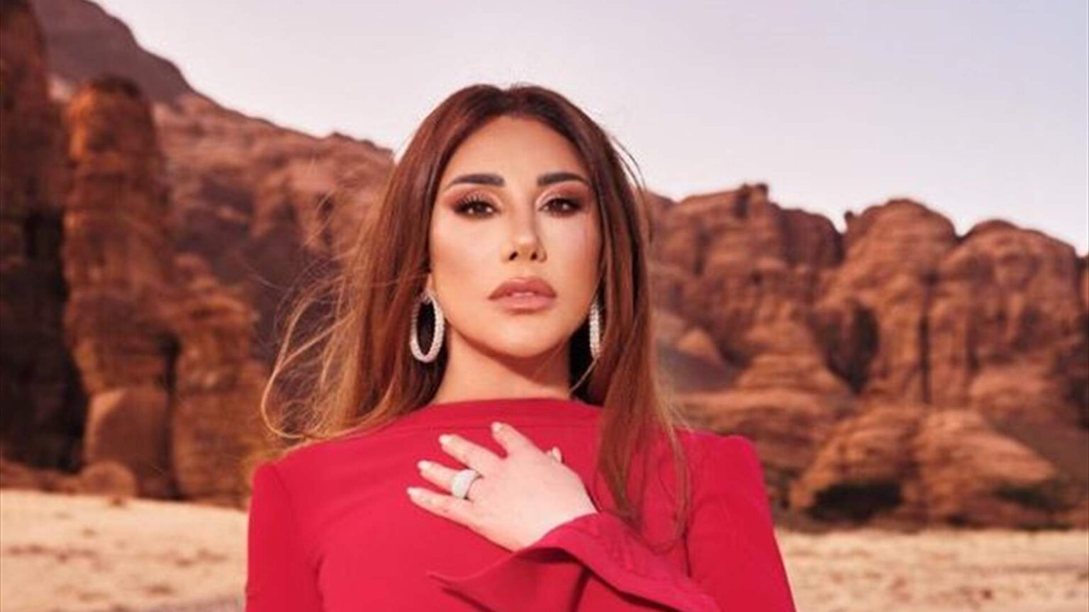 اجر نجوى كرم الذي وصف بـ"الخرافي" في مهرجان قرطاج يثير موجة جدل واسعة