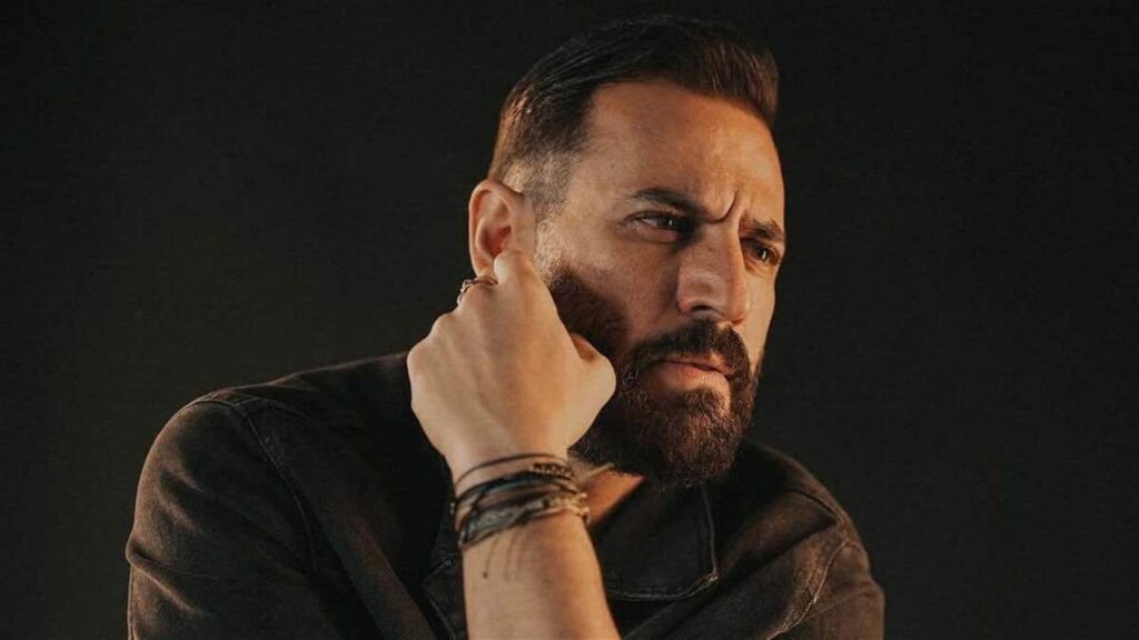 نيكولا معوض يهاجم المهللين لعودة فضل شاكر ويتراجع "وسط وابل من الشتائم"!