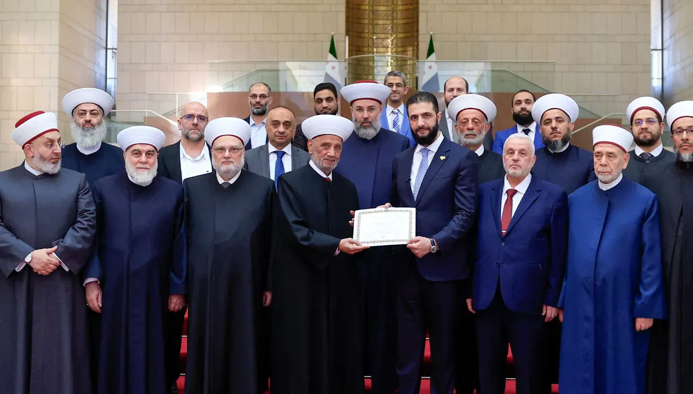 مفتي الجمهورية اللبنانية في سوريا.