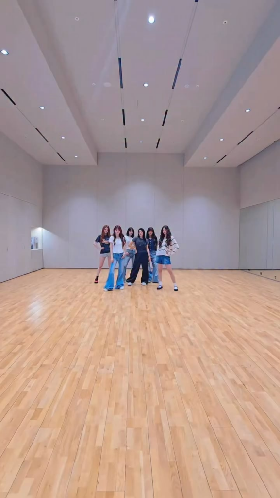 250720 تحديث Arden Cho Instagram مع Le Sserafim - حماية Honmoon مع Le Sserafim