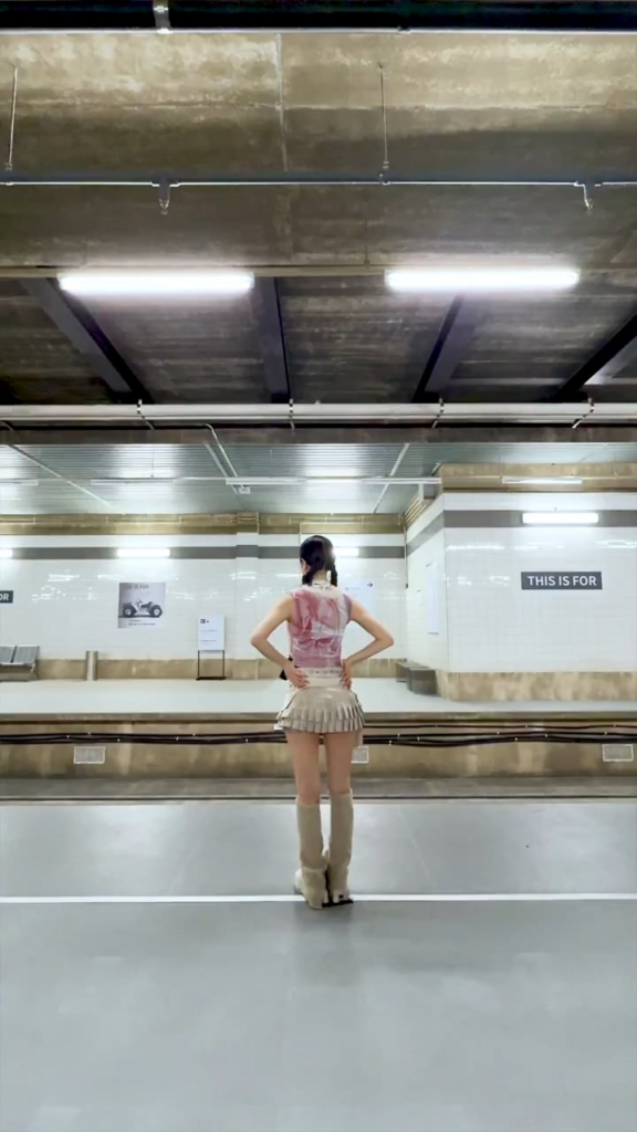 250717 تحديث Tiktok - الشطرنج ، وليس الداما ♟ Dahyun