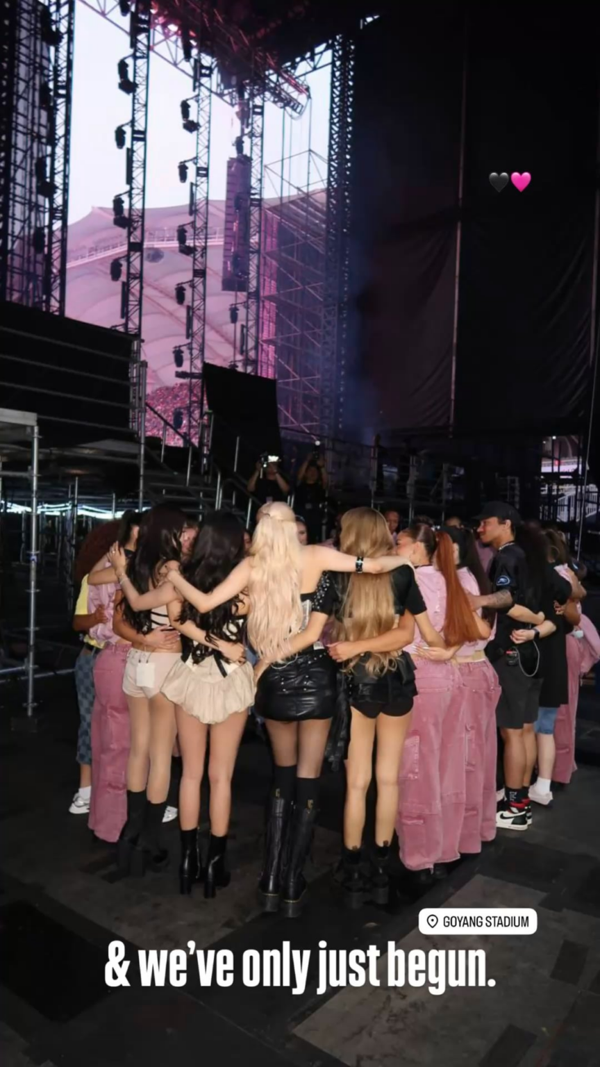 250707 تحديث قصة Rosé IG