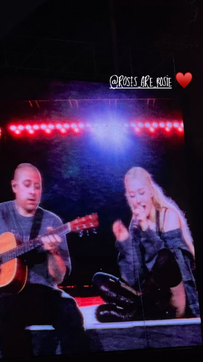 250707 تحديث قصة Rosé IG