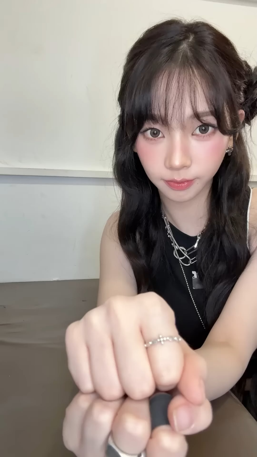 250731 الصيد! تحديث Teenieping Tiktok مع Karina - Karina & Karinaping