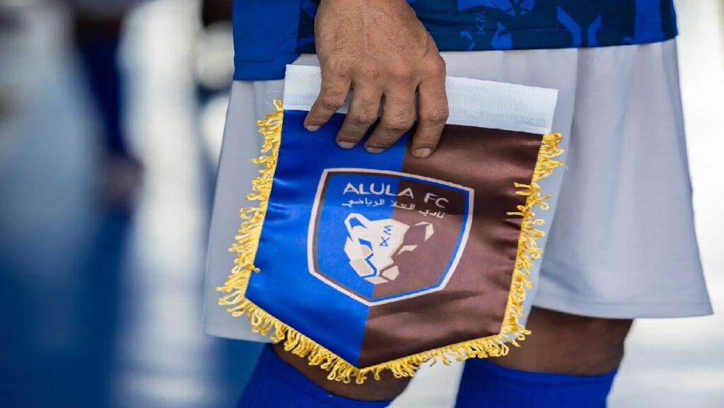 الشباب يحصل على موافقة سيرو وتمبكتي