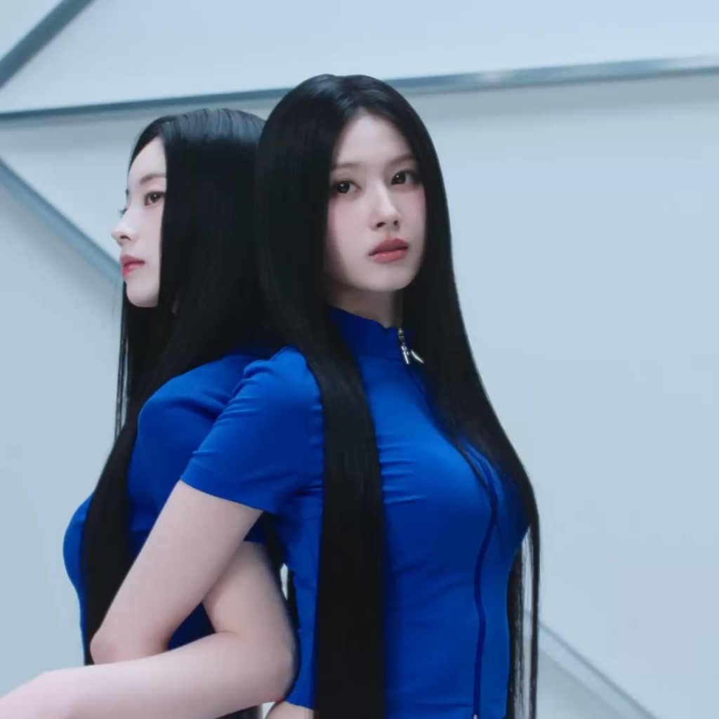 250703 - عادت Saida (Sana و Dahyun)!