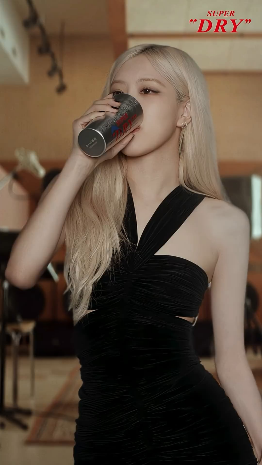 الورد | Blackpink لـ Asahi Super Dry
