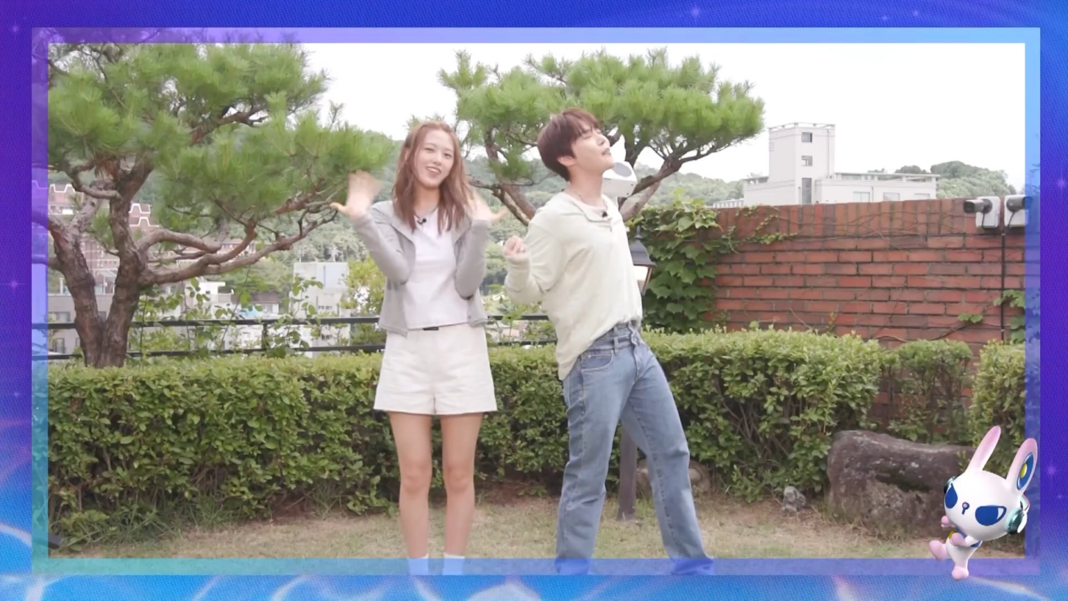 250723 Yujin (مع NCT Doyoung) - 2025 SBS Gayo Daejeon Summer (MC Teaser 2)