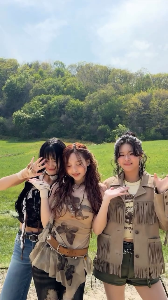 250731 تحديث اليابان Instagram - مرتين اليابان 6 ألبوم 『العدو』 2025.08.27 الإصدار - وحدة الرقص لا يمكن لأحد أن يكسر Me💔 #jeongyeon #momo