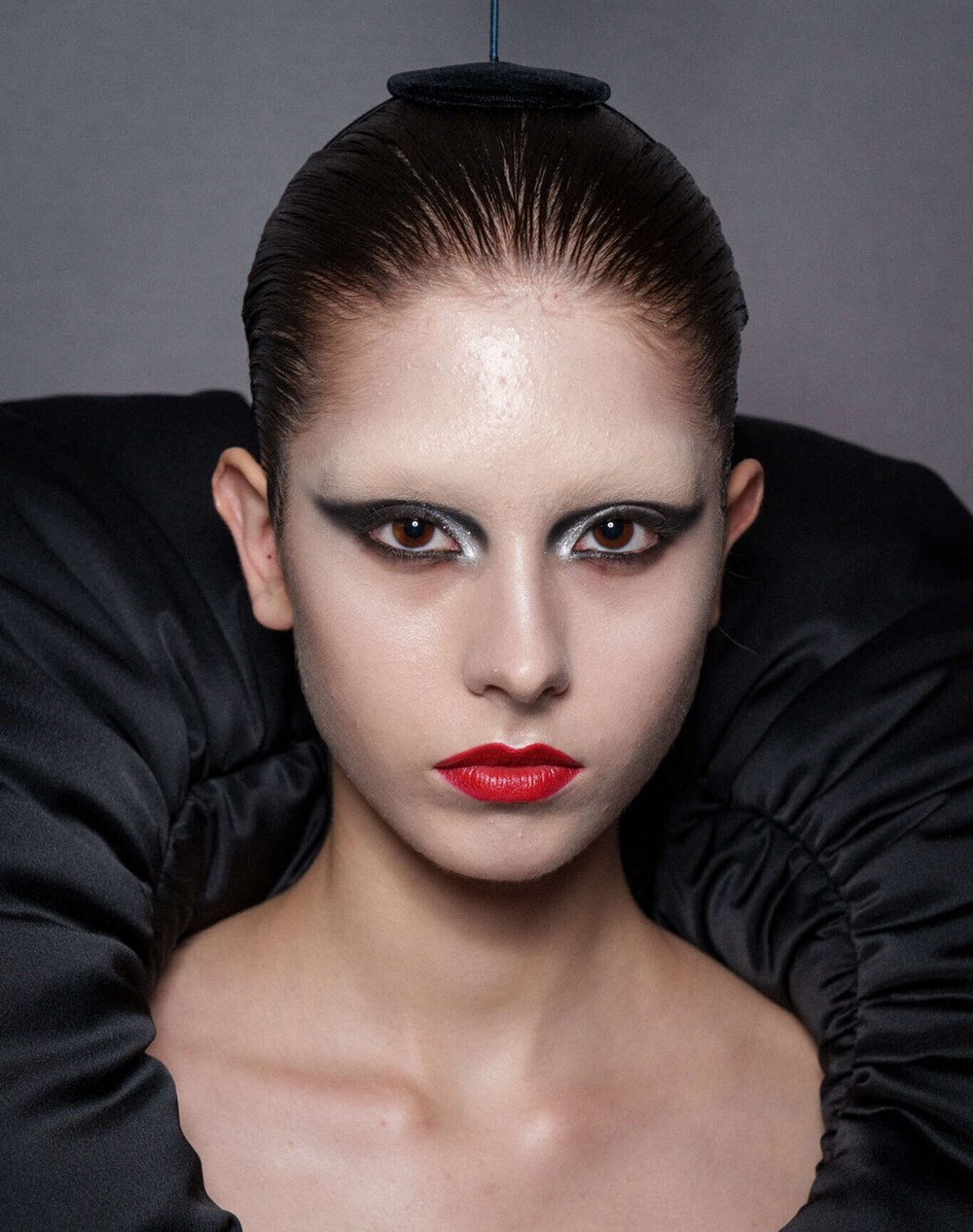 صيحات جمالية عصرية من أسبوع الهوت كوتور الباريسي 2026