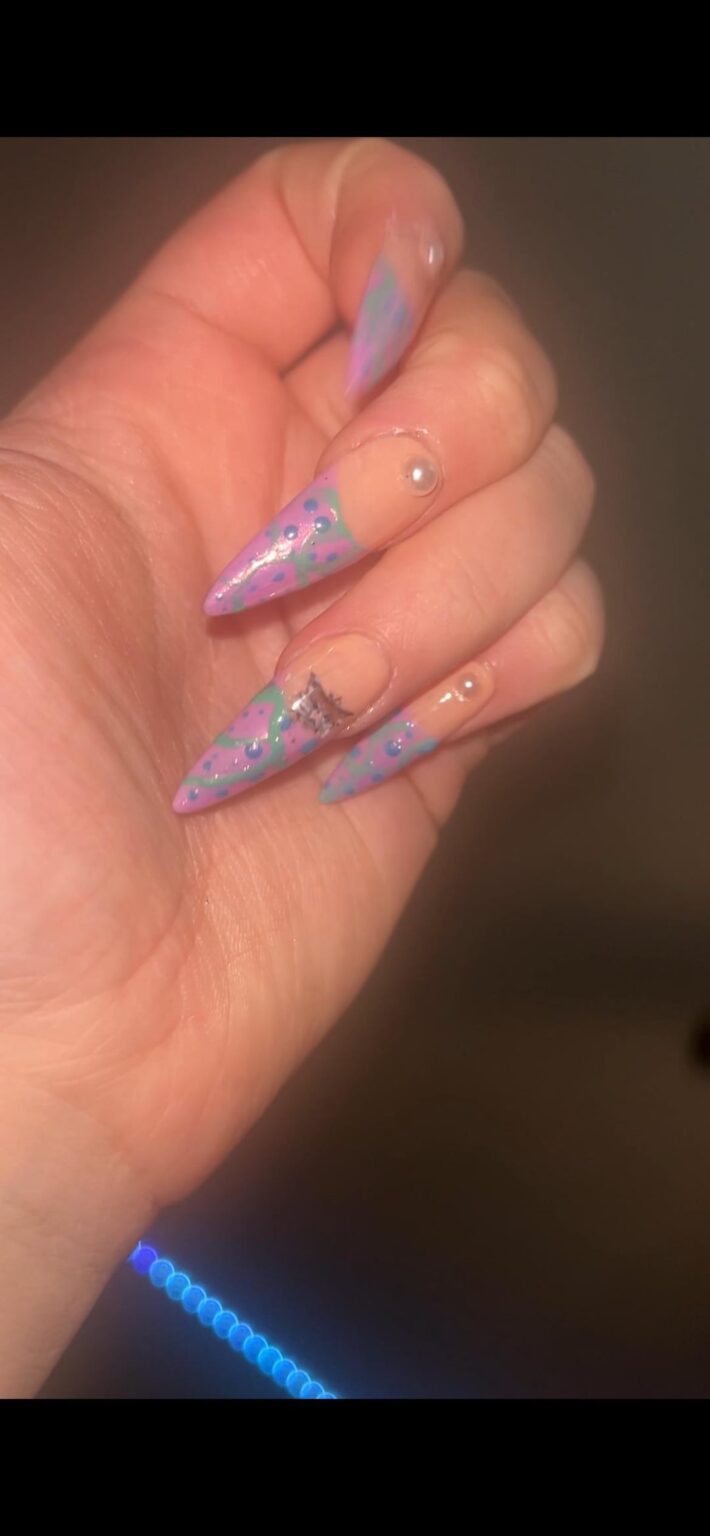 مسامير مستوحاة من ألبوم جديد!