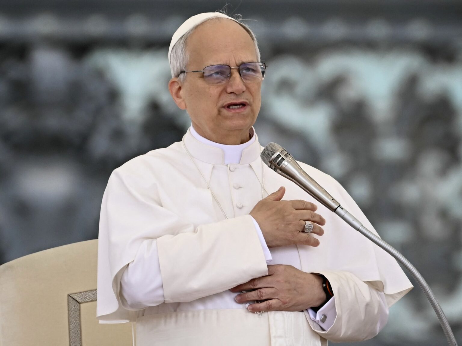 بابا الفاتيكان يدعو لإنهاء "وحشية الحرب" ووقف العقاب الجماعي بغزة | أخبار