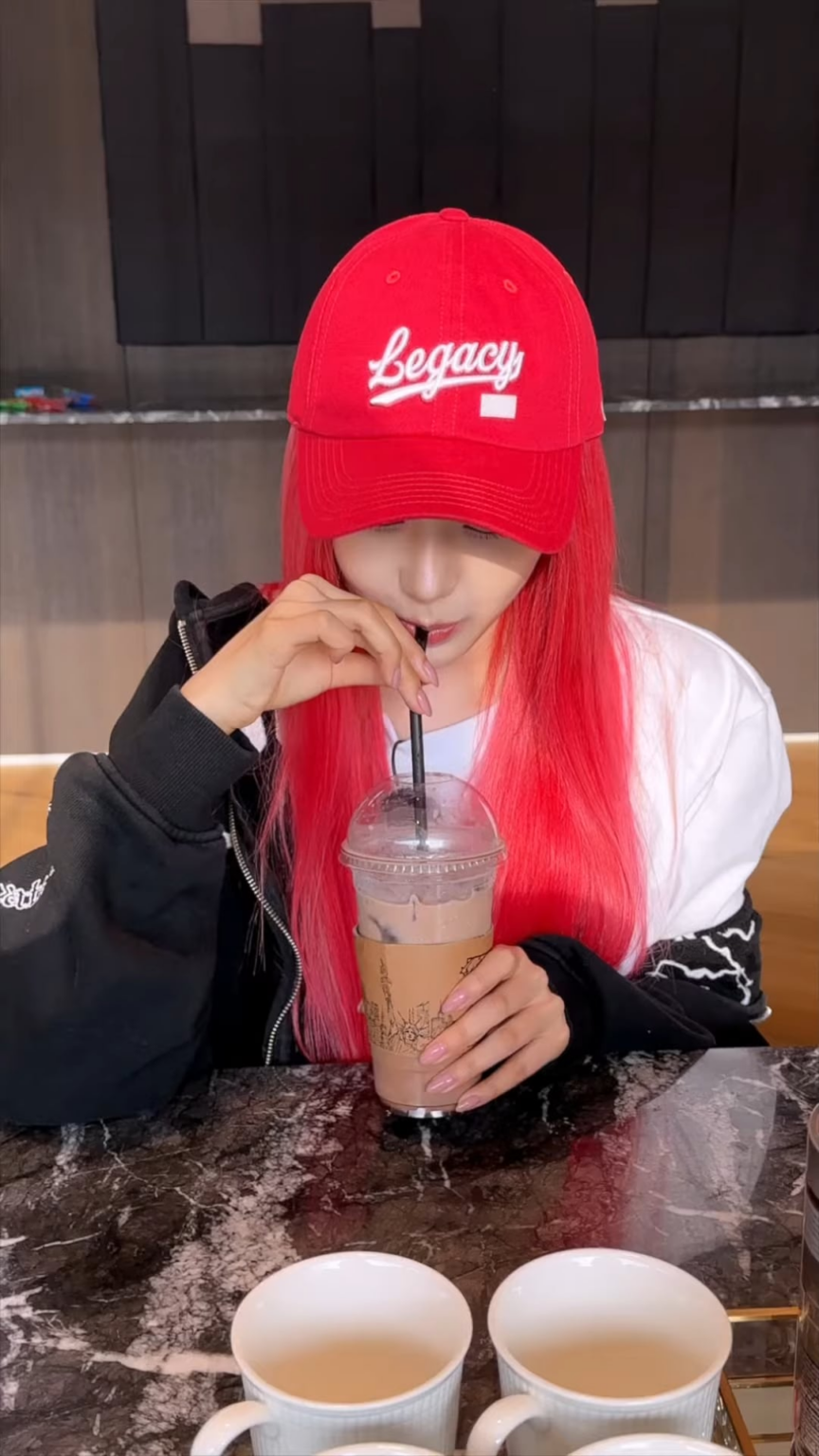 250709 تحديث AESPA Tiktok مع Giselle & Ningning - هل أنت بخير؟ (˶ ° ㅁ °) !! #Dirtyworkshop