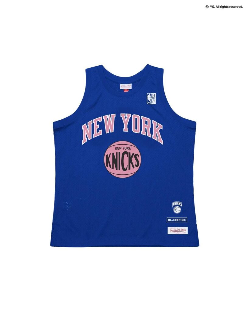 250708 Blackpink في مجموعة الدوري في المنطقة (نيويورك) التي قدمها المتعصبين ، المجمع ، و Mitchell & Ness | متاح للشراء الآن!