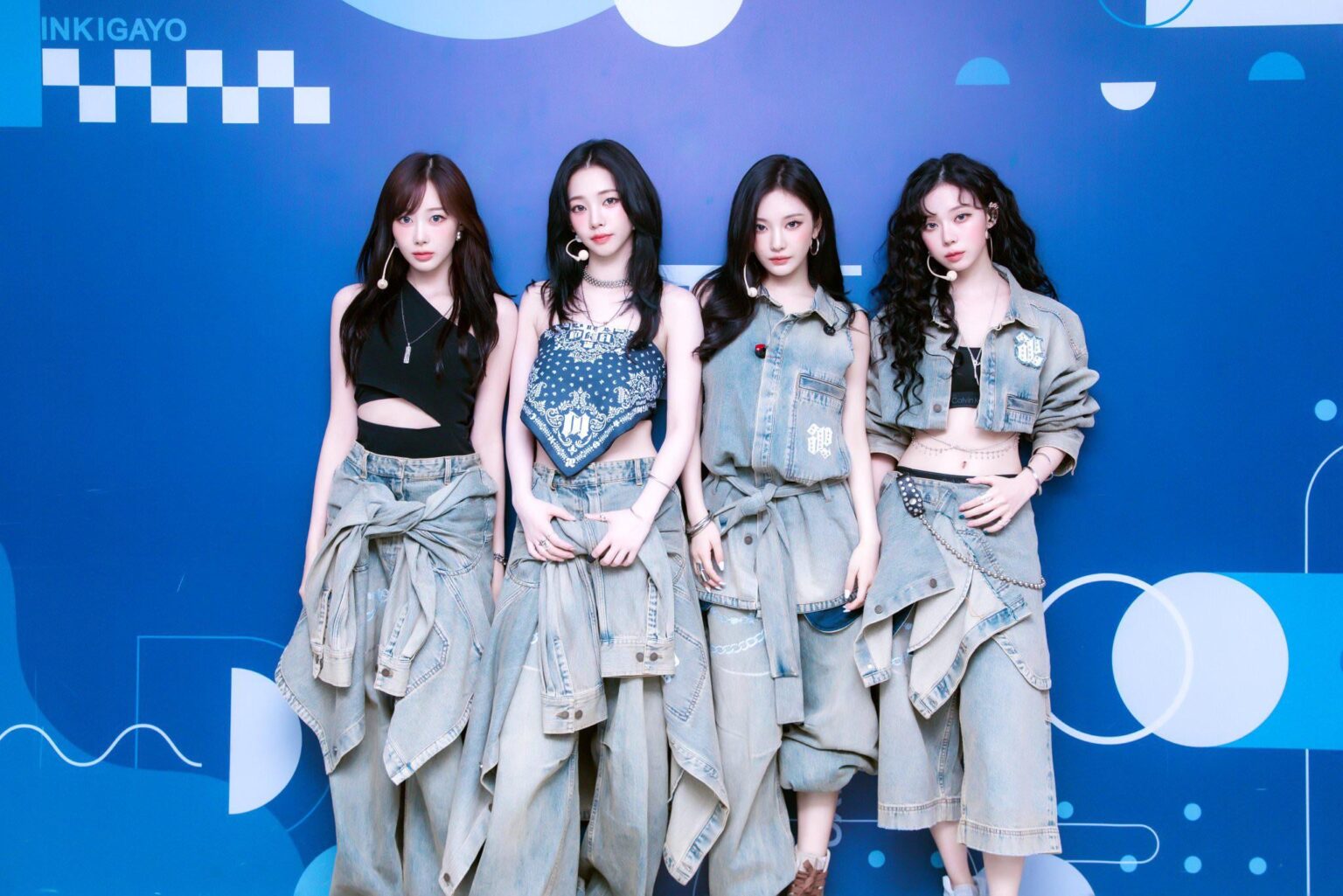 250713 KPOP_SBS Twitter تحديث مع AESPA - PRE -Show Photo @ inkigayo