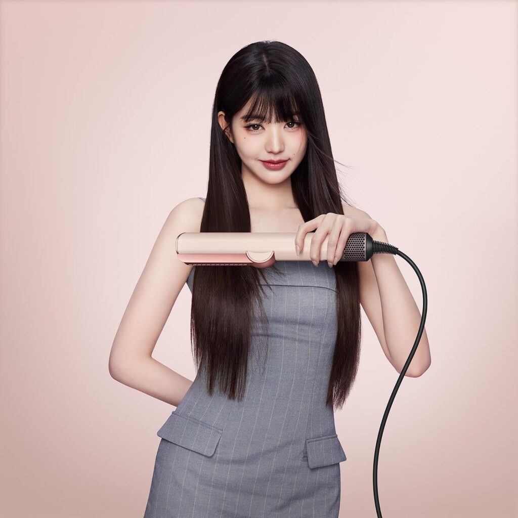 250702 Wonyoung - Dyson تطلق "حملة Cool Straight" مع Wonyoung