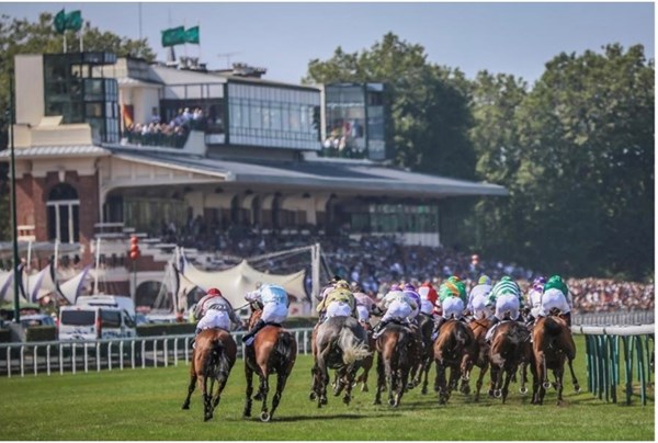 «دبي لسباق الخيل» و«فرانس غالو» يبرمان شراكة التعاون المشترك